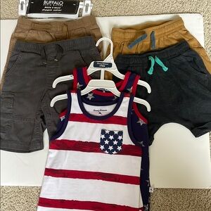 Set 6 pieces: 4 shots, 2 tops